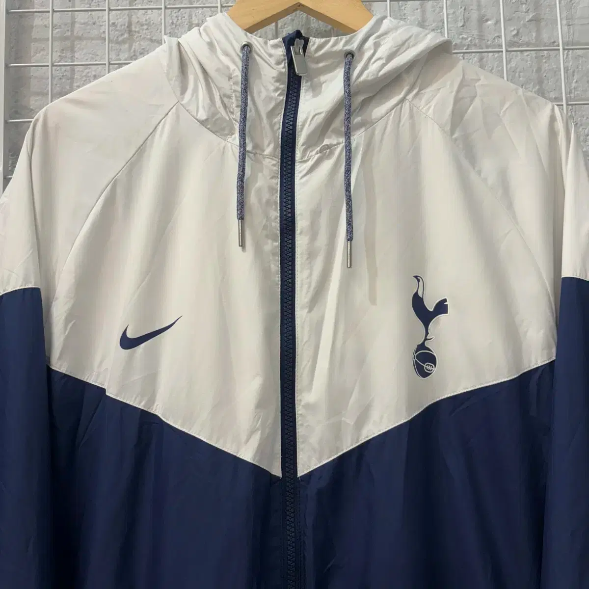 Nike トッテナムホットスパーカラーウインドブレーカージャケット 2XL